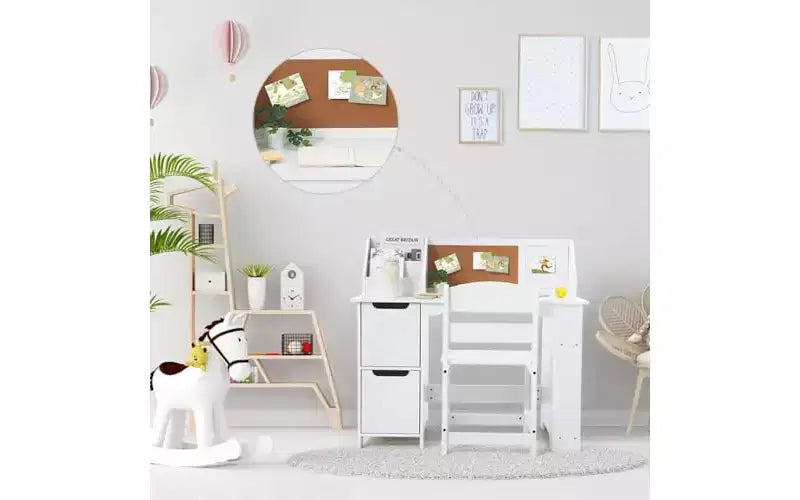 Chaise de bureau blanche avec étagère, tableau d'affichage et armoires idéale pour les garçons et les filles de 3 à 8 ans