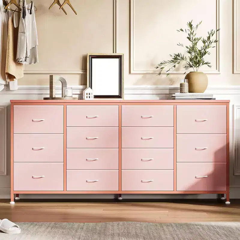 Meuble TV large de 63 po en tissu avec 14 tiroirs, grand centre de divertissement pour téléviseurs de 65 à 75 po avec prises électriques intégrées, pour chambre à coucher, penderie, salon