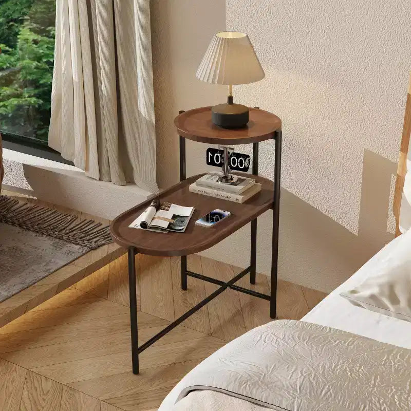 Petites tables basses Table d'appoint moderne à 2 niveaux avec étagère de rangement en bois Tables d'appoint de salon Tables de chevet (Noyer brun)