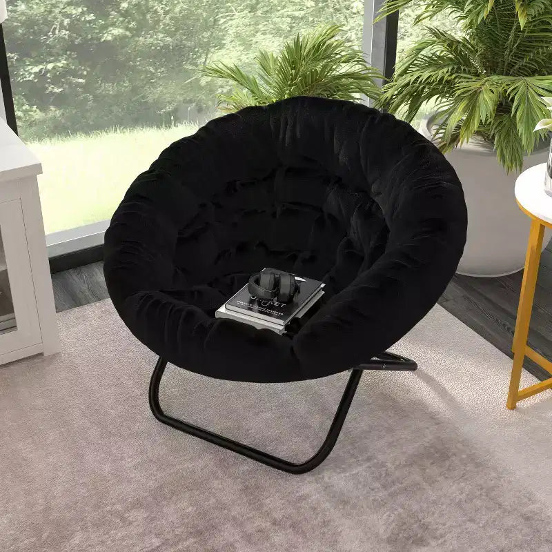 Fauteuil soucoupe pliant surdimensionné avec coussin confortable en fausse fourrure et cadre en métal pour dortoirs, chambres, appartements et plus